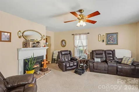 300 S Broome Street Waxhaw NC 28173