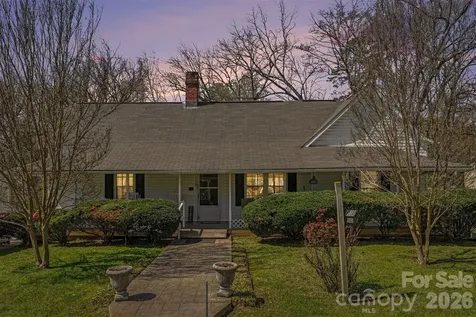 300 S Broome Street Waxhaw NC 28173