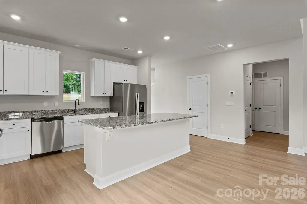 3610 Narrow Drive Charlotte NC 28215