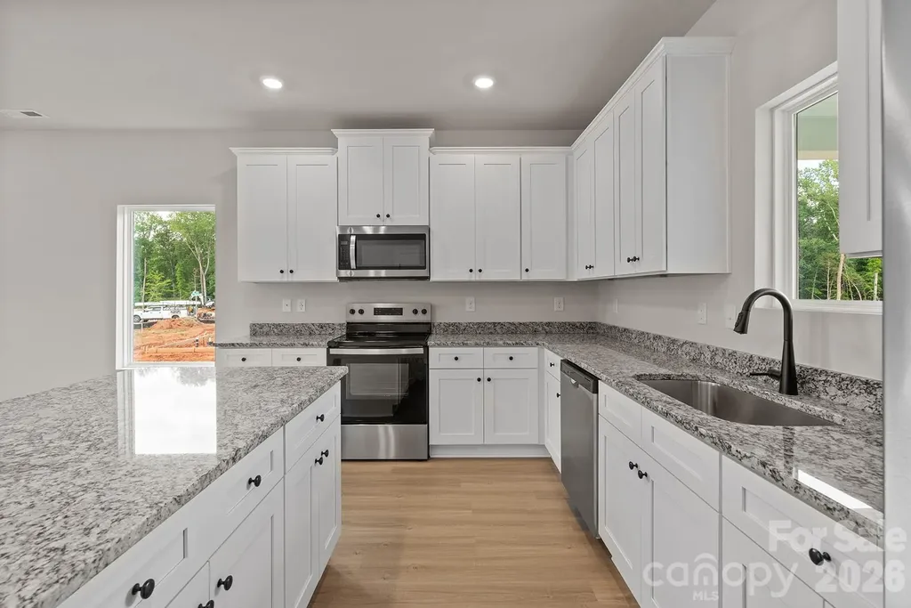 3610 Narrow Drive Charlotte NC 28215