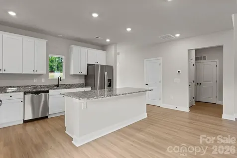 3610 Narrow Drive Charlotte NC 28215