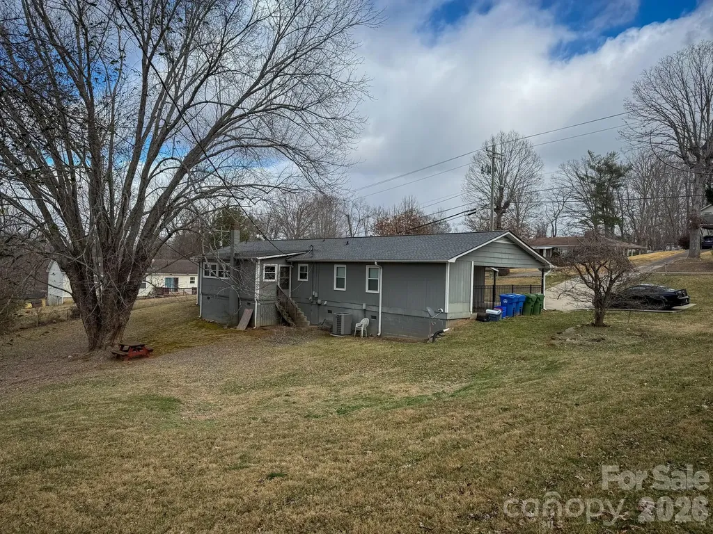 483 Caribou Road Asheville NC 28803