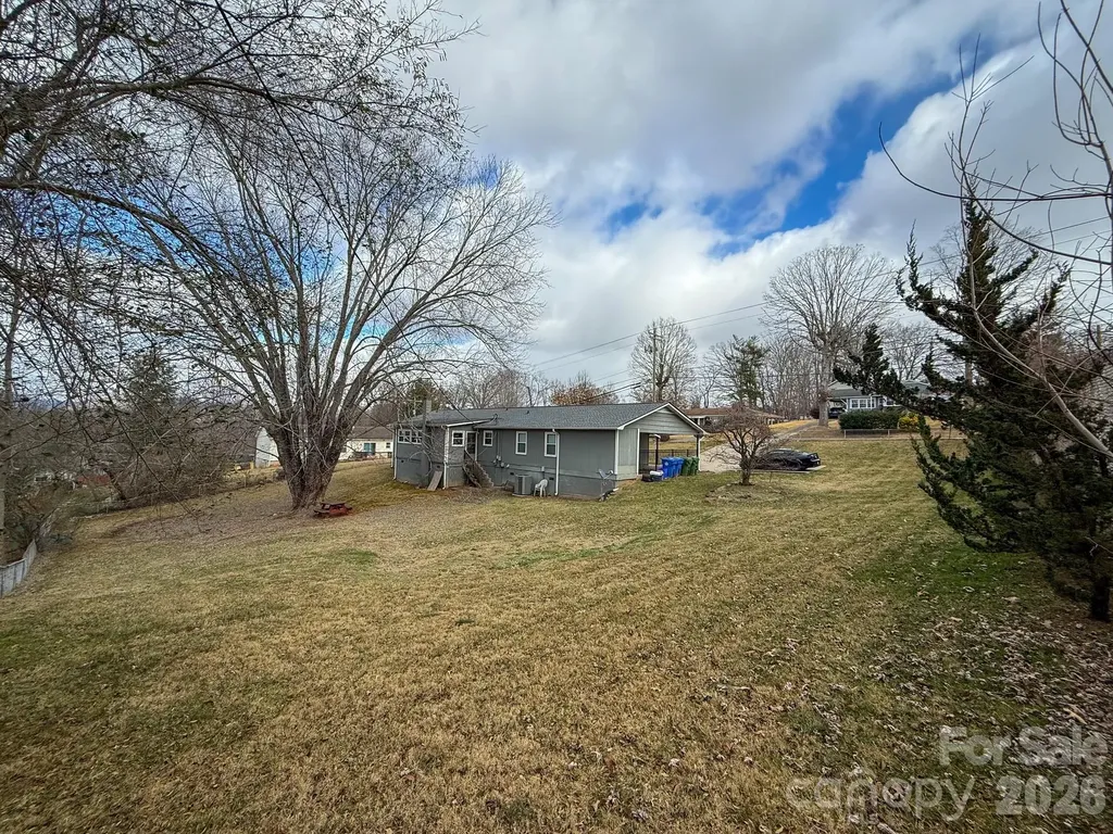 483 Caribou Road Asheville NC 28803