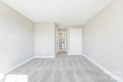 178 Sandpiper Drive Lexington NC 27295