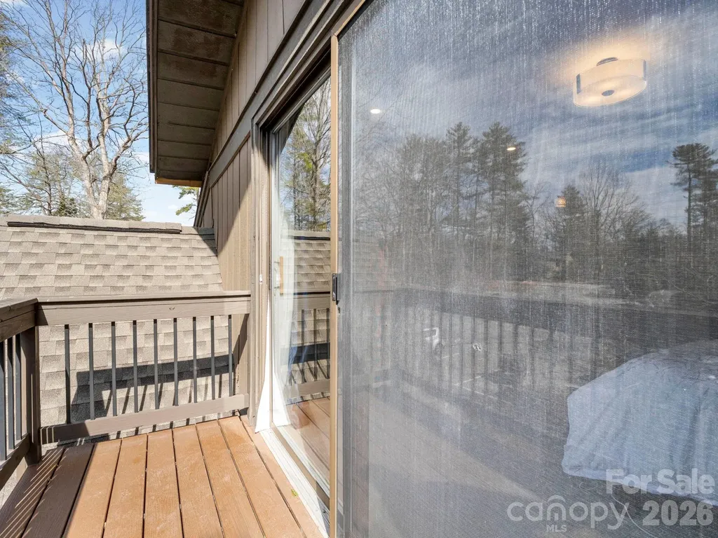 88 Laurelwood Circle W Hendersonville NC 28791