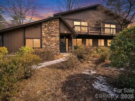88 Laurelwood Circle W Hendersonville NC 28791
