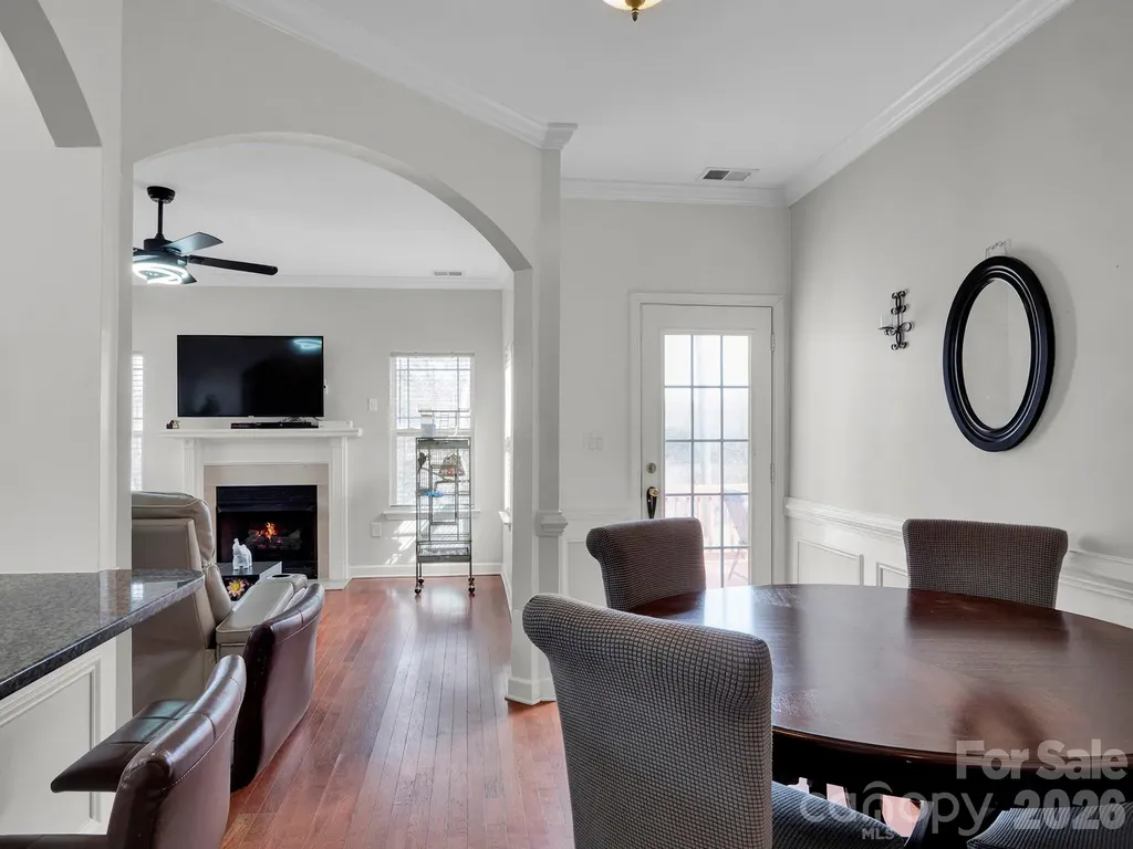 5912 Almond Road Charlotte NC 28227