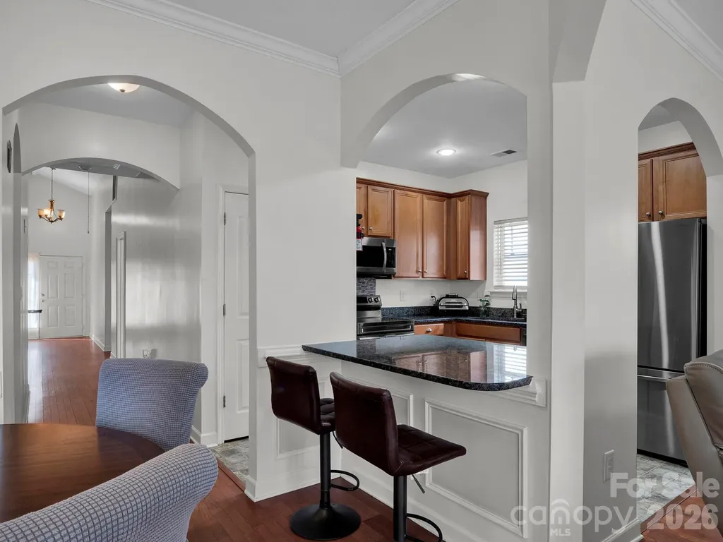 5912 Almond Road Charlotte NC 28227