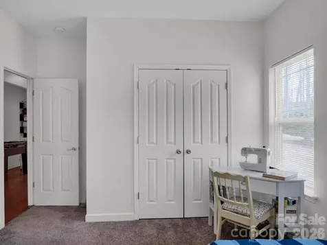 5912 Almond Road Charlotte NC 28227