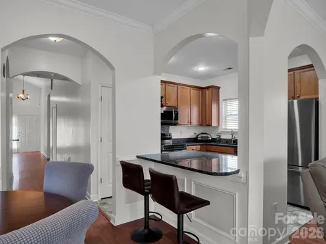 5912 Almond Road Charlotte NC 28227