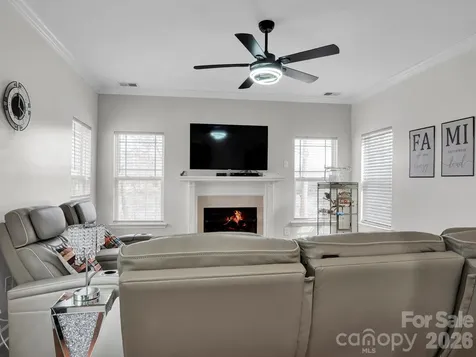 5912 Almond Road Charlotte NC 28227