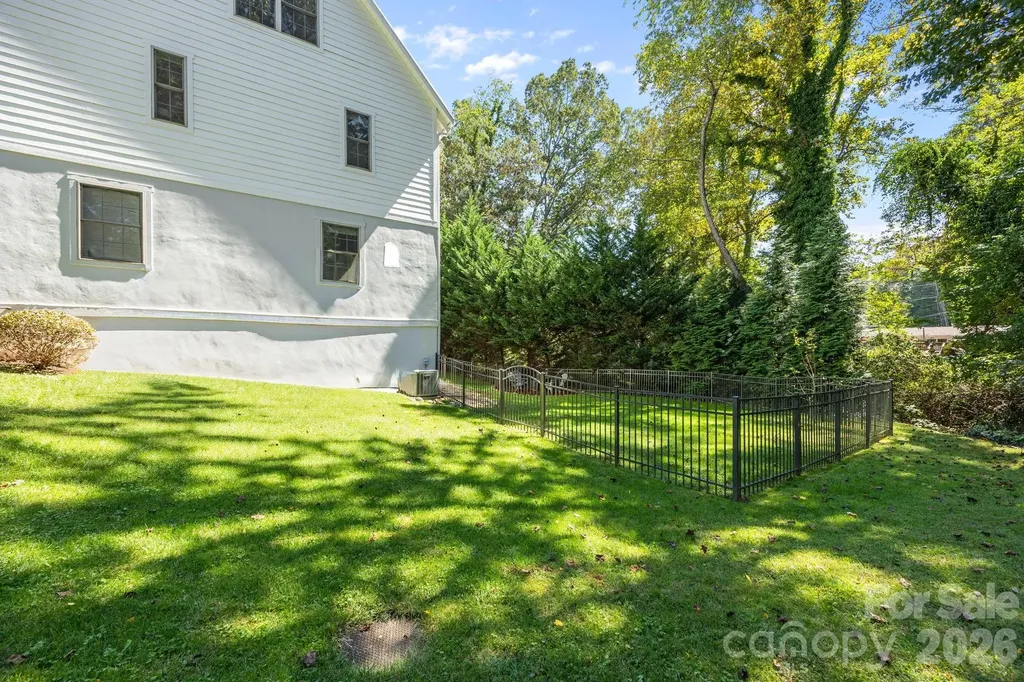 18 Oak Springs Drive Arden NC 28704