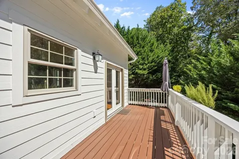 18 Oak Springs Drive Arden NC 28704