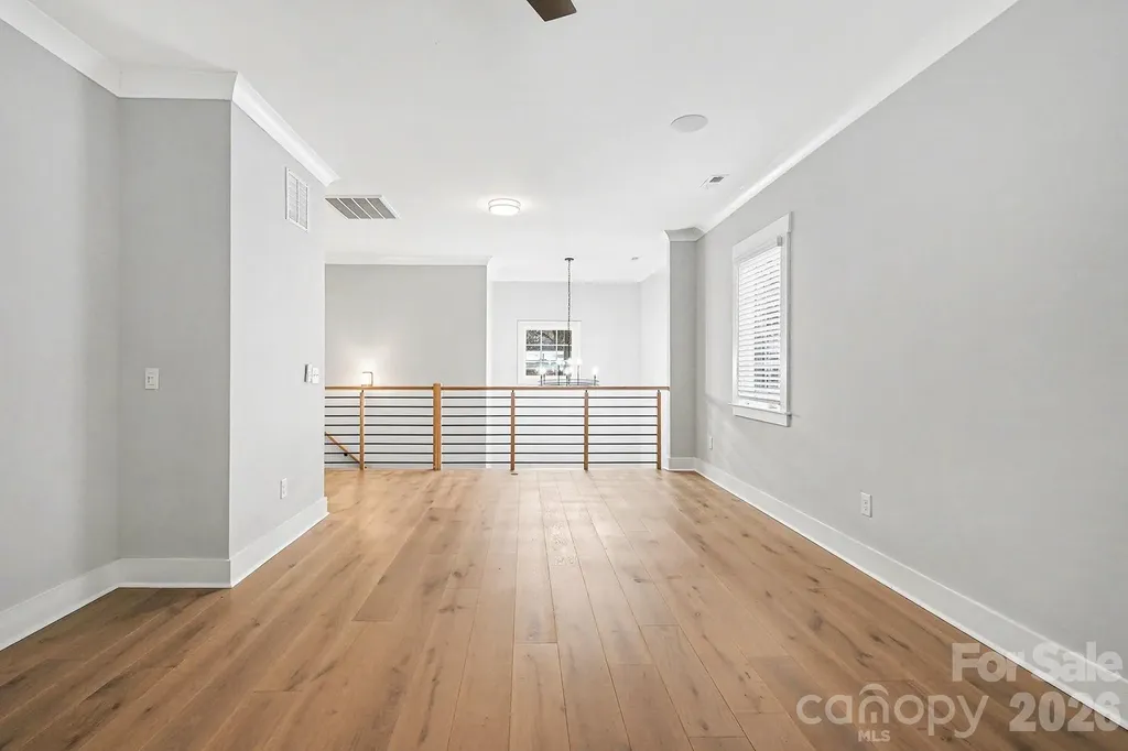 2305 Sanders Avenue Charlotte NC 28216
