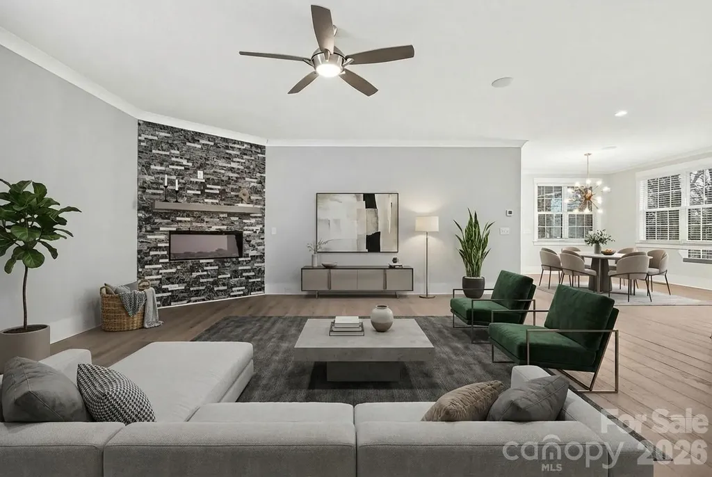 2305 Sanders Avenue Charlotte NC 28216