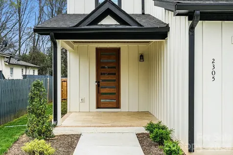 2305 Sanders Avenue Charlotte NC 28216