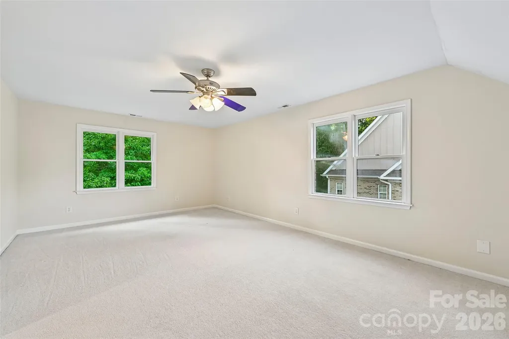 122 W Tattersall Drive Statesville NC 28677