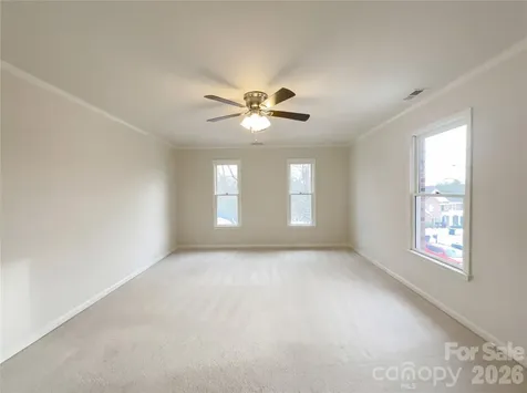 122 W Tattersall Drive Statesville NC 28677