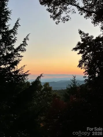 425 Flat Top Mountain Road Fairview NC 28730