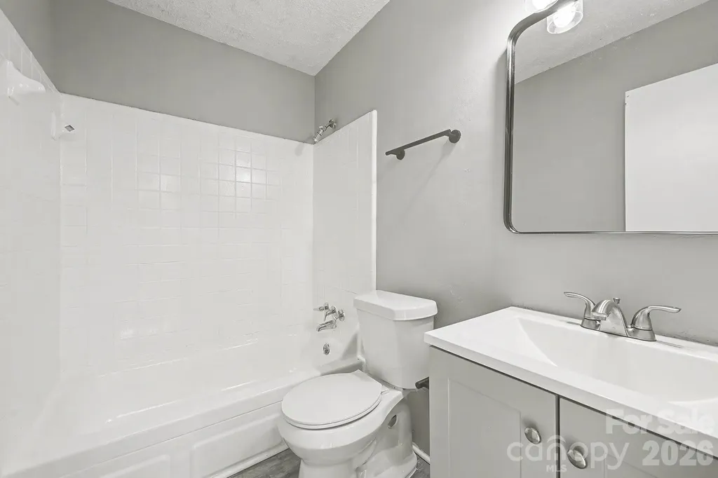 6134 Bent Tree Court Charlotte NC 28212