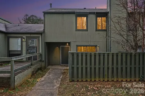 6134 Bent Tree Court Charlotte NC 28212