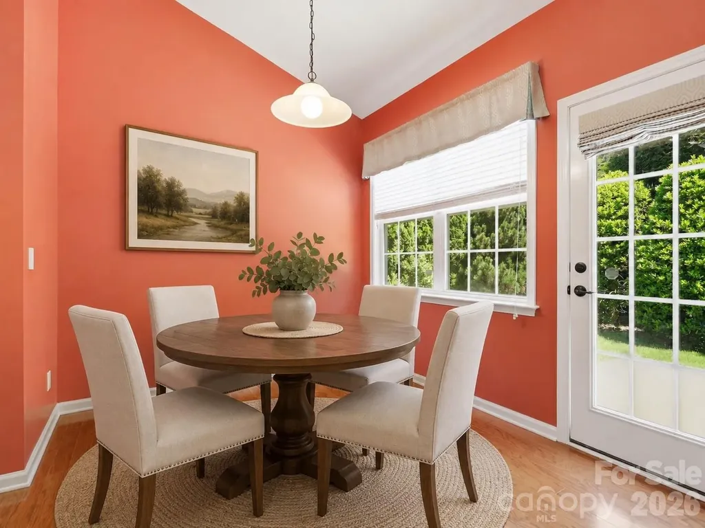 1 Breyerton Court Asheville NC 28804
