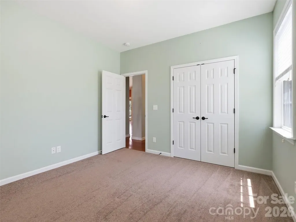 1 Breyerton Court Asheville NC 28804