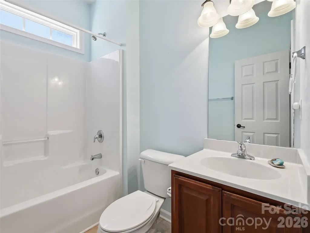 1 Breyerton Court Asheville NC 28804