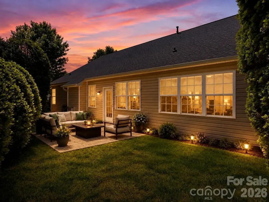 1 Breyerton Court Asheville NC 28804