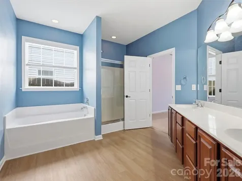 1 Breyerton Court Asheville NC 28804