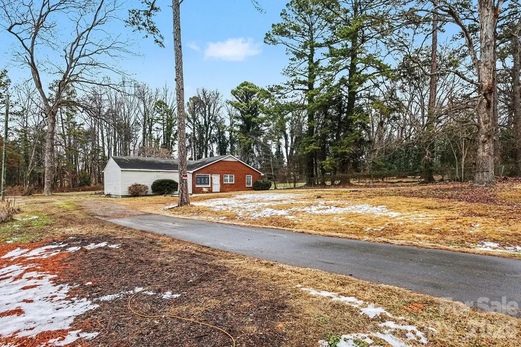 500 Tom Hunter Road Charlotte NC 28213