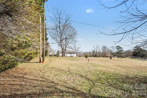 5191 Fewell Road Clover SC 29710