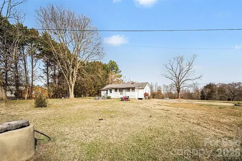 5191 Fewell Road Clover SC 29710