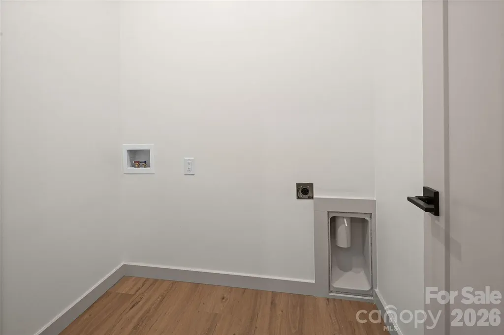 6 Scott Meadows Drive Asheville NC 28806