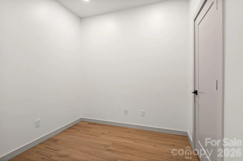6 Scott Meadows Drive Asheville NC 28806