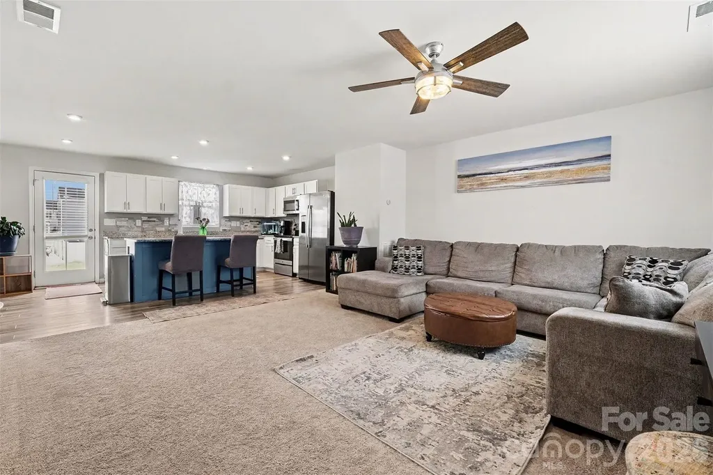 116 Harborough Avenue Troutman NC 28166