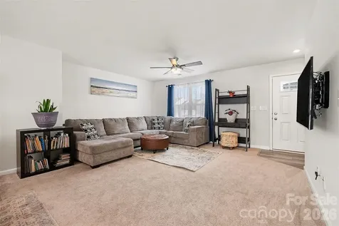 116 Harborough Avenue Troutman NC 28166
