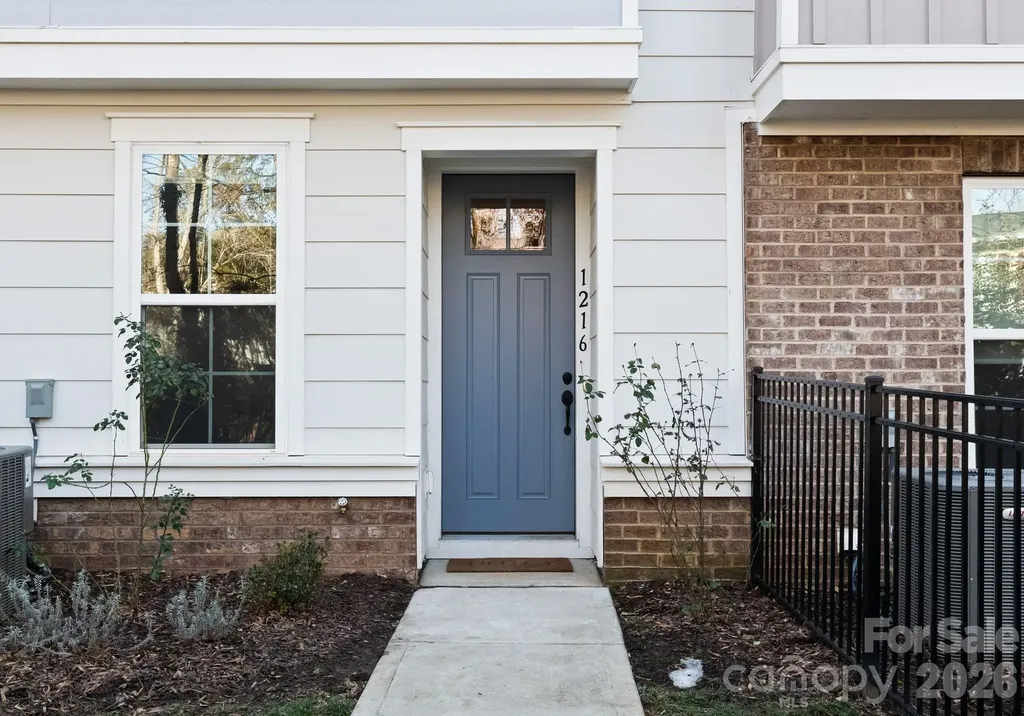 1216 Craig View Way Charlotte NC 28211