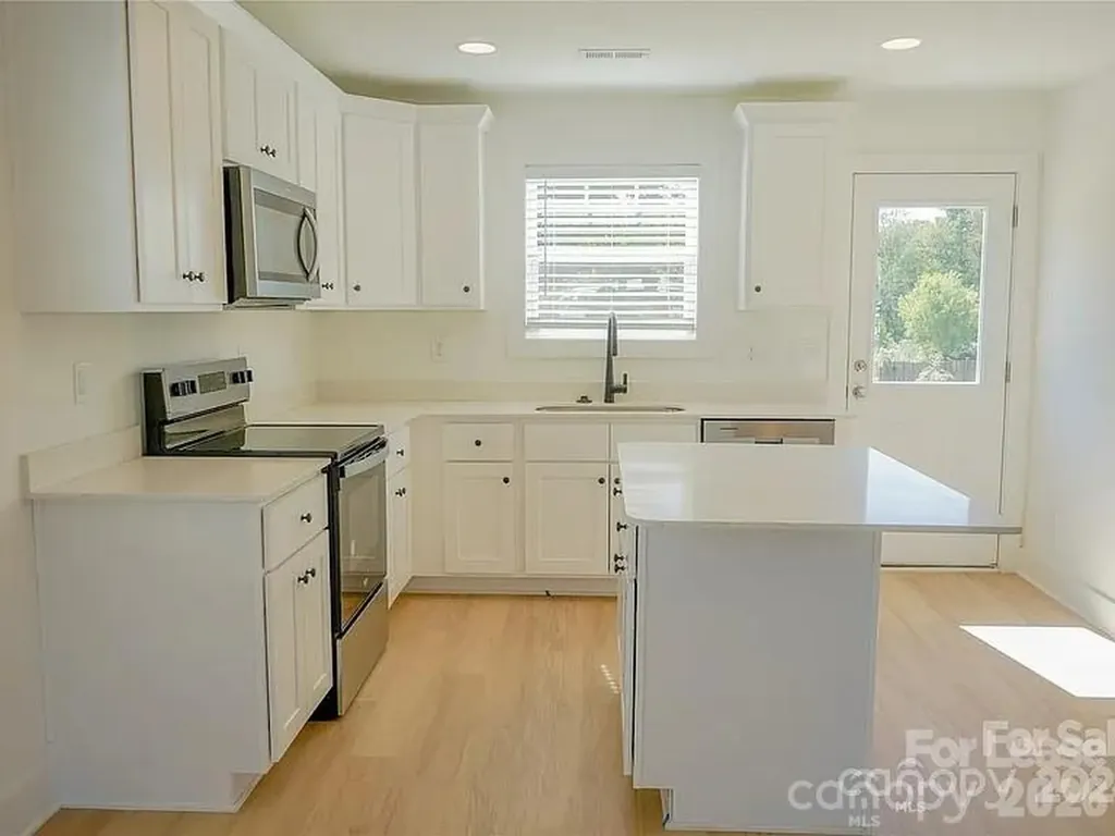 816 Fairview Street Kannapolis NC 28083