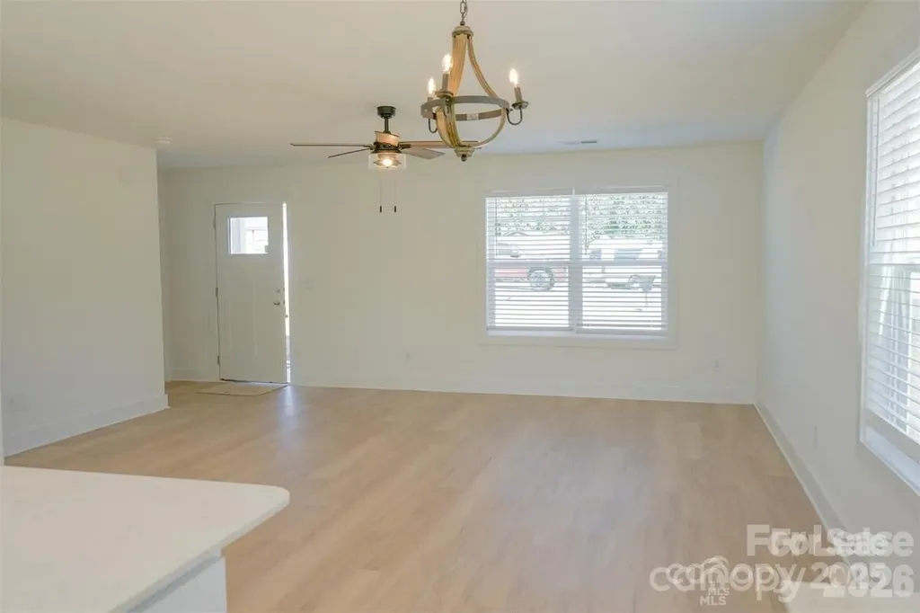 816 Fairview Street Kannapolis NC 28083