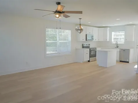 816 Fairview Street Kannapolis NC 28083