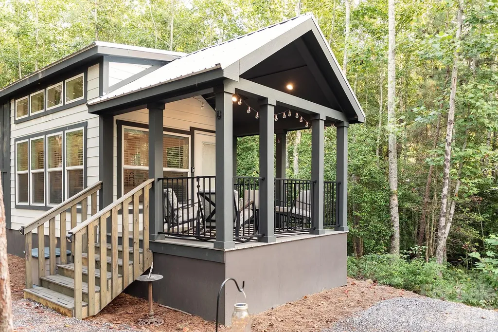 Tbd Blue Hill Parkway Marion NC 28752