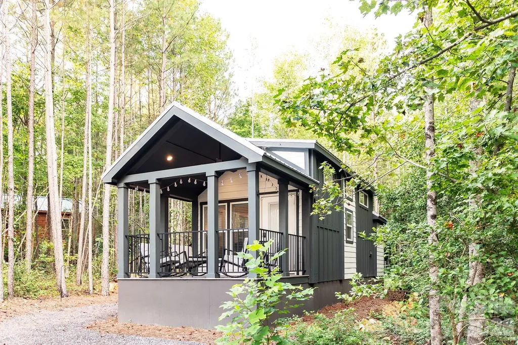 Tbd Blue Hill Parkway Marion NC 28752