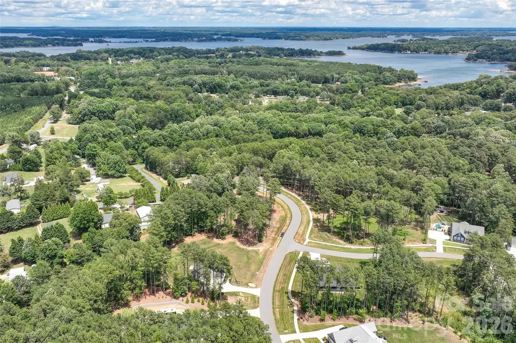 4307 Island Fox Lane Denver NC 28037