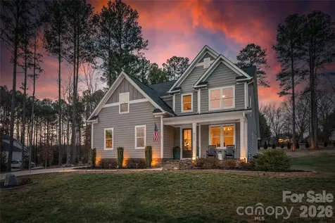 4307 Island Fox Lane Denver NC 28037
