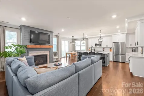 4307 Island Fox Lane Denver NC 28037