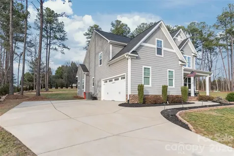 4307 Island Fox Lane Denver NC 28037