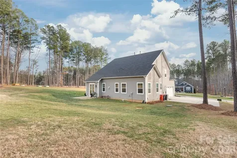 4307 Island Fox Lane Denver NC 28037