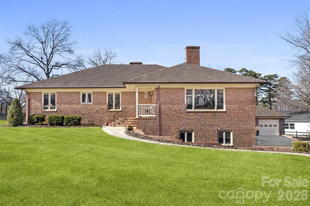 1419 Stoneyridge Drive Charlotte NC 28214