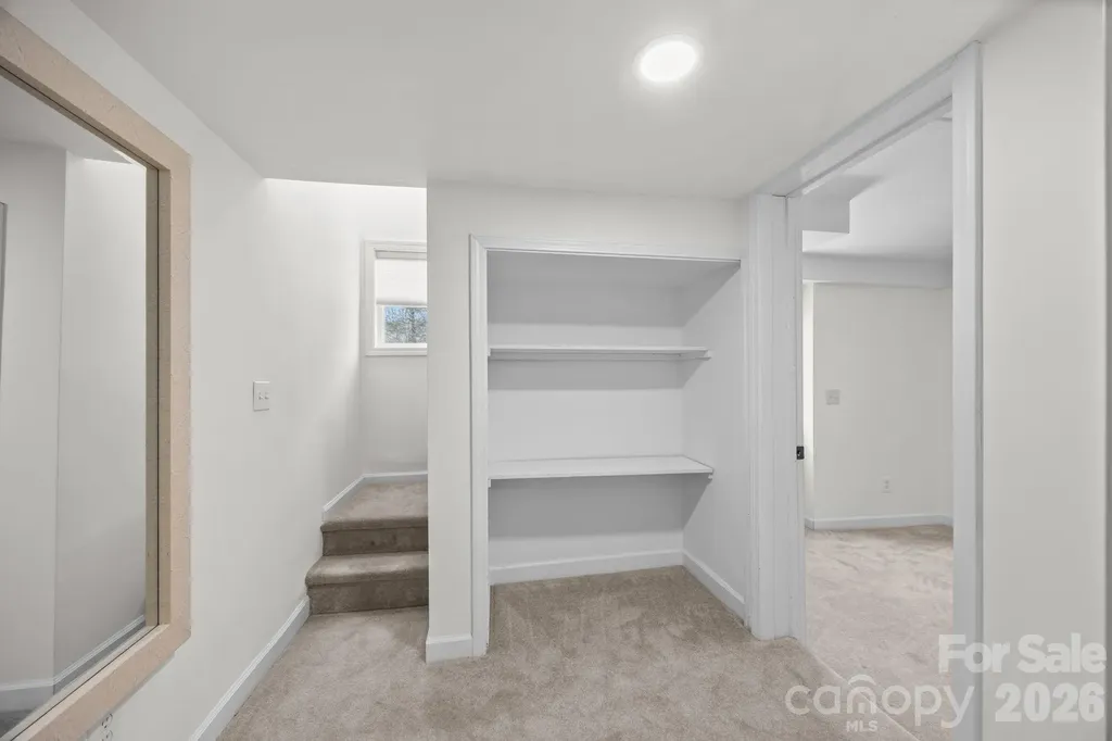 164 Lakeside Drive Asheville NC 28806